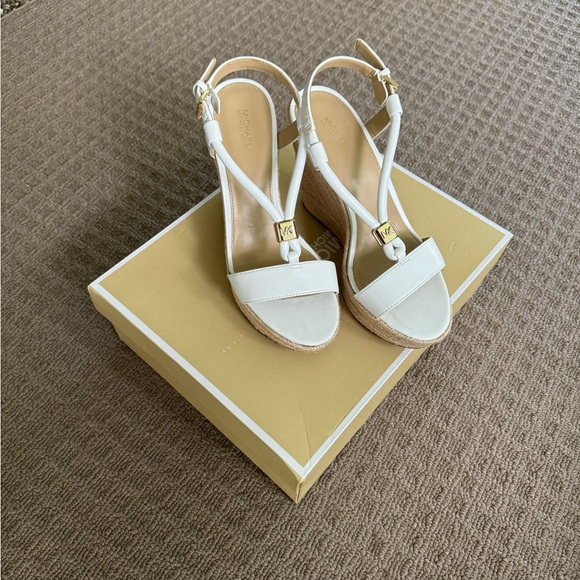 Michael Kors Annie Wedge Sandals in White - Picture 12 of 12